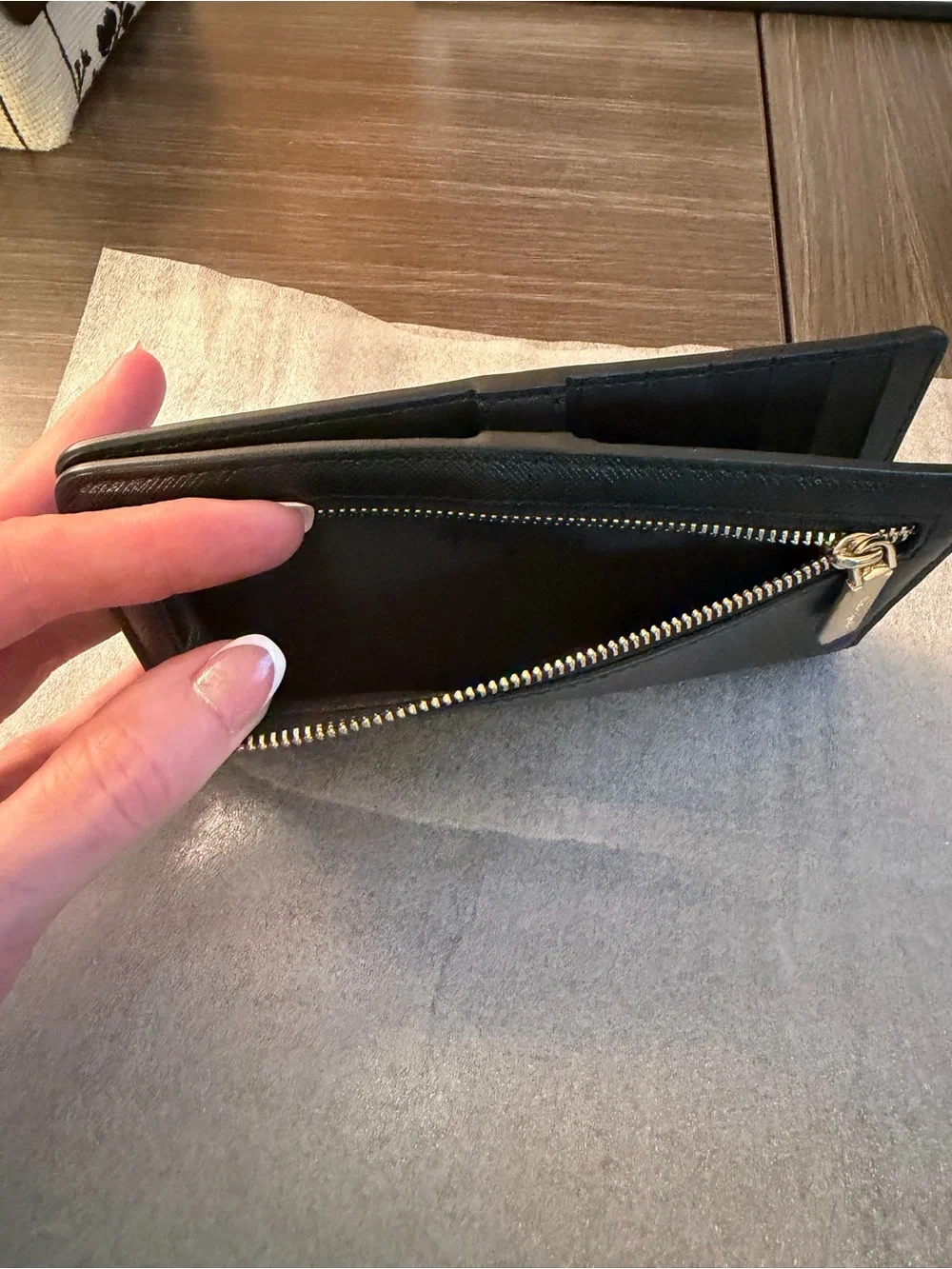 kate spade Black Leather Slim Wallet with Gold Logo. Excellent condition